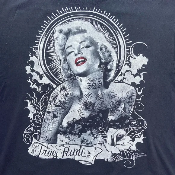 Marilyn Monroe Gangster True Fame 100% Preshrunk Cotton Graphic Short Sleeve Tee - Picture 3 of 8